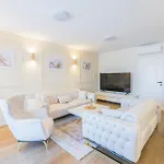 Royal Adriatic Apartman